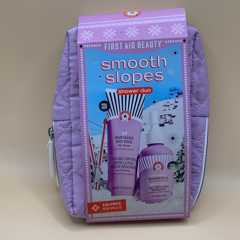 First Aid Beauty Smooth Slopes Shower Duo in Purple